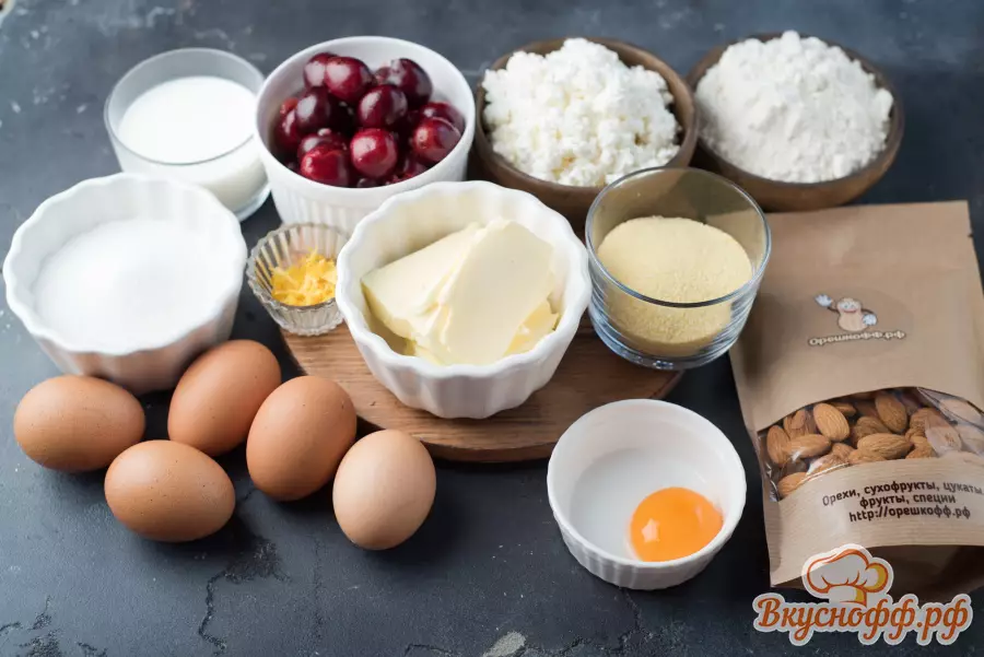 Пирог с миндалём, творогом и черешней - Ингредиенты и состав рецепта