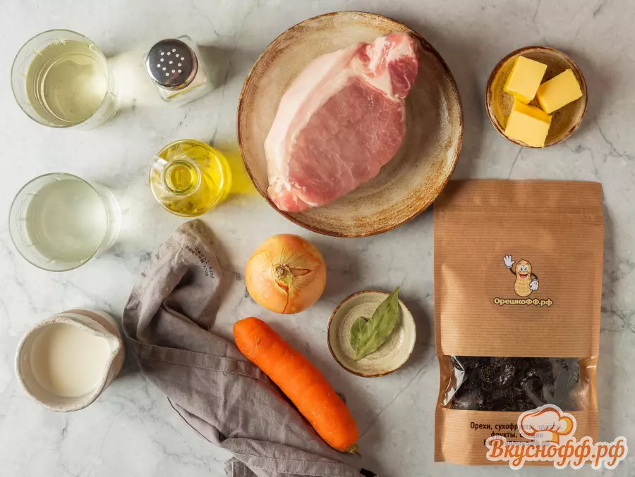 Эскалоп из свинины с черносливом в сливочном соусе - Ингредиенты и состав рецепта