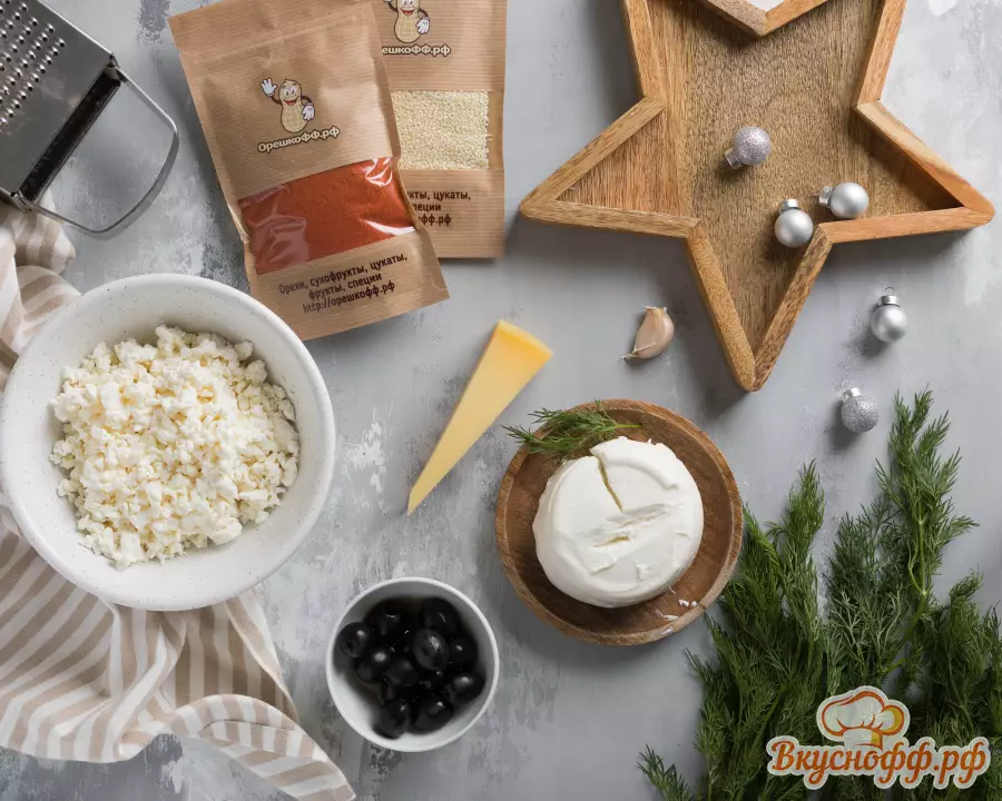 Закуска из творога с сыром «Ёлочные шары» - Ингредиенты и состав рецепта