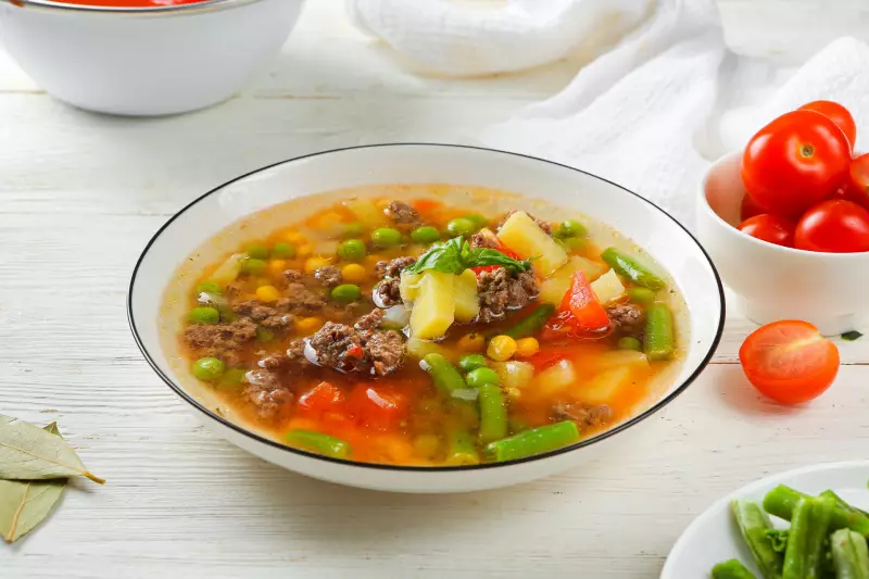 Суп с фаршем и овощами