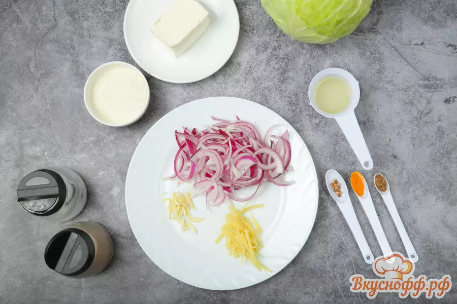 Салат с капустой, сыром и имбирём - Шаг 1