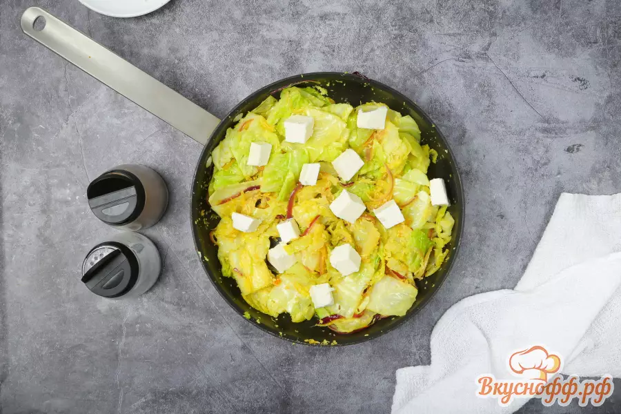 Салат с капустой, сыром и имбирём - Шаг 6