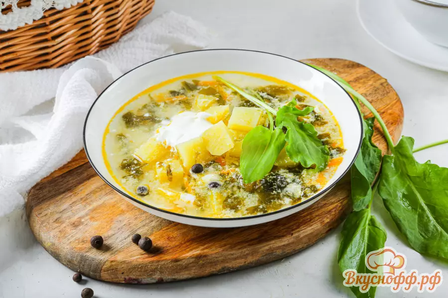Щавелевый суп с яйцом - Готовое блюдо