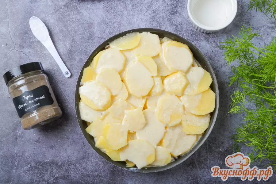 Картофельная запеканка с сельдью в духовке - Шаг 5