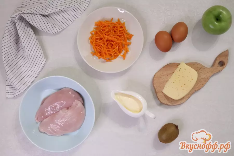 Салат с курицей и киви - Ингредиенты и состав рецепта