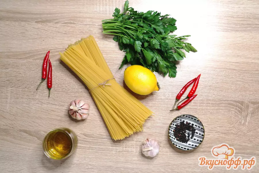 Спагетти с чесноком и маслом - Ингредиенты и состав рецепта