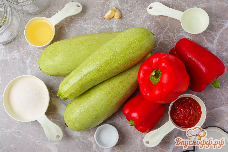 Салат из перца и кабачков на зиму - Ингредиенты и состав рецепта
