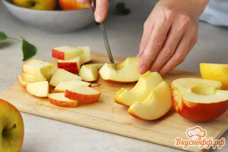 Яблочное варенье в духовке - Шаг 1