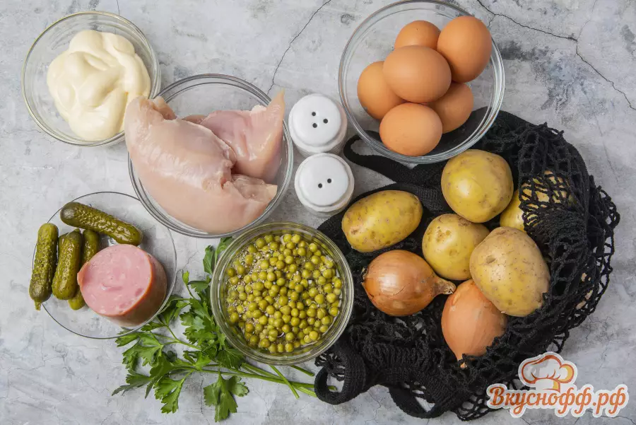 Салат Оливье с курицей - Ингредиенты и состав рецепта