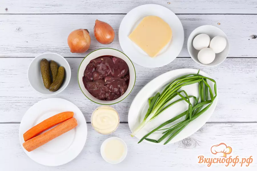 Салат с куриной печенью и солёным огурцом - Ингредиенты и состав рецепта