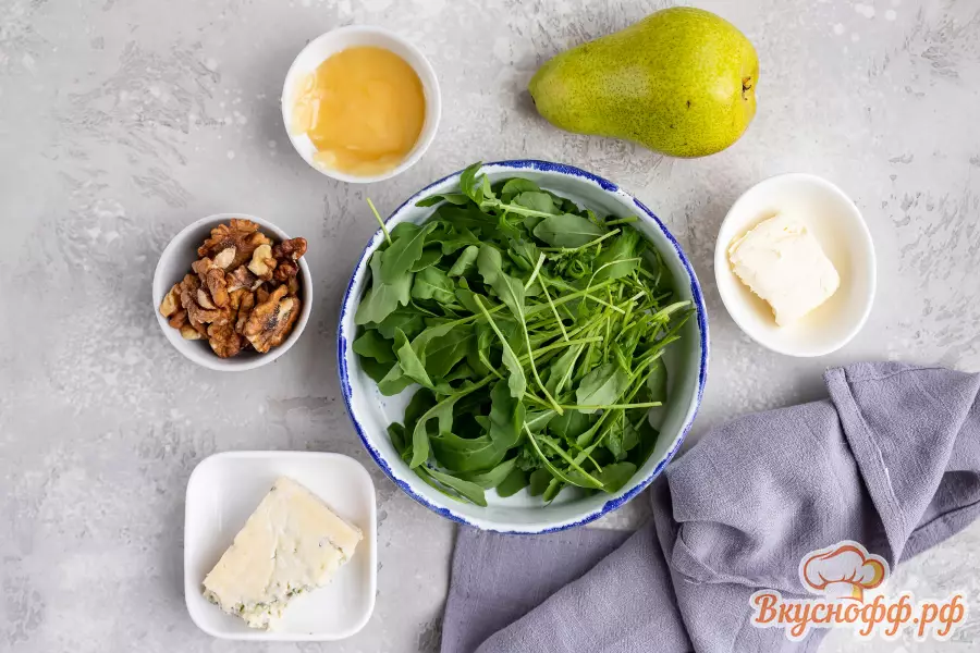 Салат с грушей и сыром - Ингредиенты и состав рецепта