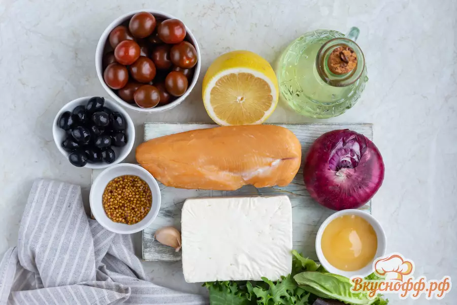 Салат с копчёной курицей и сыром - Ингредиенты и состав рецепта