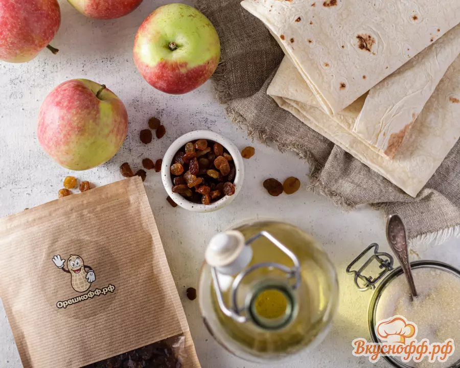 Ленивый яблочный штрудель с изюмом - Ингредиенты и состав рецепта