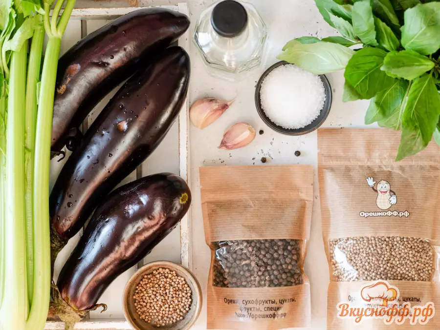 Баклажаны маринованные с чесноком и зеленью - Ингредиенты и состав рецепта